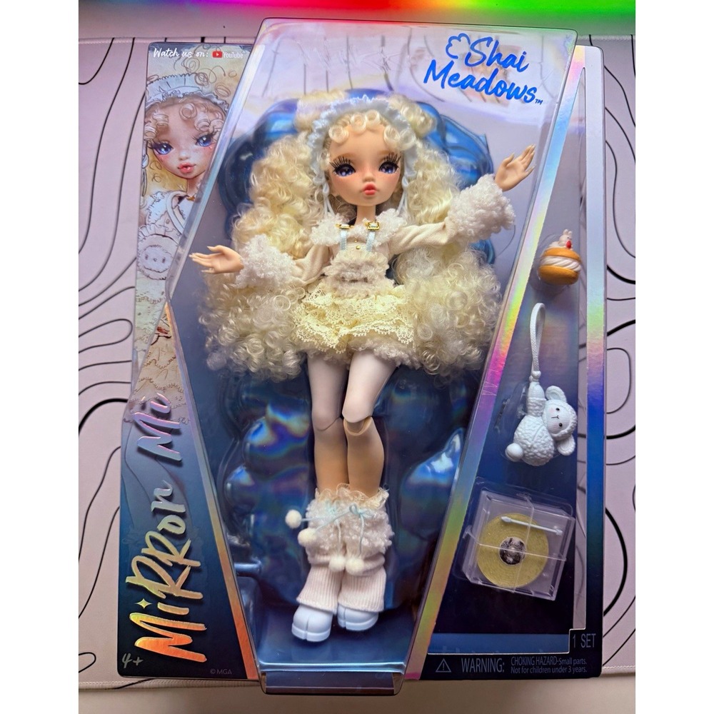 Mirror Mi Shai Meadows Fashion Doll